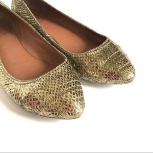 Lucky Brand Shoes - Lucky Brand Gold Flats Lucky Brand Shoes - Lucky Brand Gold Flats